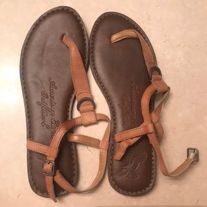 American Eagle Sandals